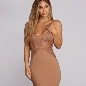 Elegant Lace Detail Tan Dress